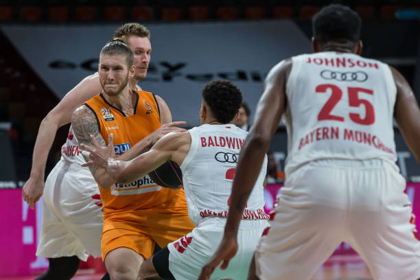 证明了他不 证明了他不