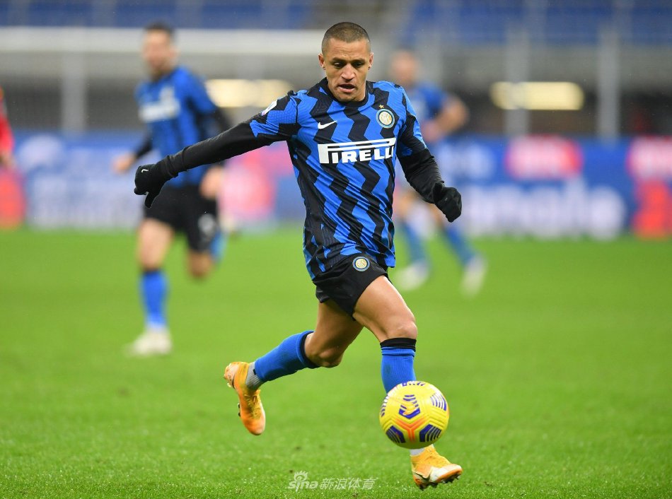 以其卓越的 以其卓越的